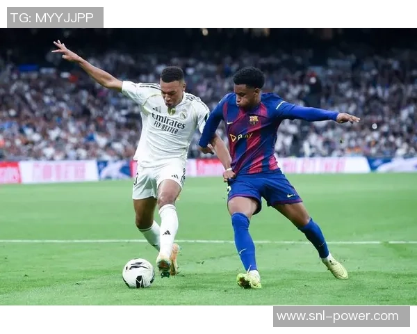 巴塞罗那室内足球球星闪耀赛场 重新定义足球魅力 巴塞罗那室内足球球星闪耀赛场 重新定义足球魅力